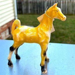 Vintage 1975 Imperial Toy Horse Hard Rubber Plastic Figurine Hong Kong Yellow